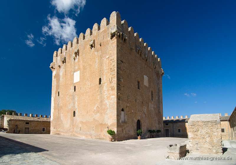 MSG_20090907161924__ND24038 Kopie.jpg - Der Turm von Canyamel